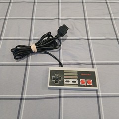 NES Console Bundle – Includes Super Mario Bros & Duck Hunt w/ Zapper