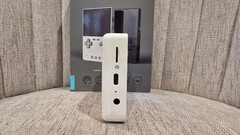 TrimUI Brick White Open Source Handheld Game Console with 64GB KNULLI firmware