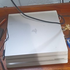 Sony PlayStation 4 Pro 1TB White Console 4K UHD Blu-Ray Compatible CUH-7000