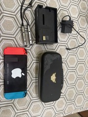 Nintendo Switch Console 1 No Box(with super smash bros and carrying case)