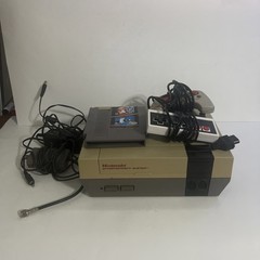 Nintendo NES 001 Original Console Bundle Controllers AC Adapter Tested And Works