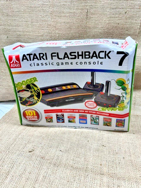 Atari Flashback 7 Deluxe Edition Console 101 Games Wireless Controllers*New
