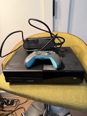 Microsoft Xbox One 1TB Black Console Bundle – Controller + Cables – Tested