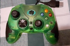 Microsoft Xbox Console with Controller & Cables (Struggles to Read Discs)