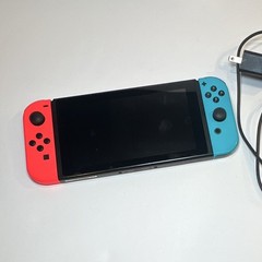 Nintendo Switch HAC-001 Black w/ Red & Blue Joy-Con Wi-Fi USB-C Headphone Jack