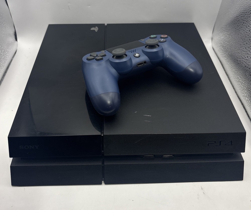 PS4 CUH-1001A w/ Controller Read To Understand Before Purchase !!