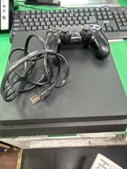 SONY PLAYSTATION 4 GAME SYSTEM (E13007246)