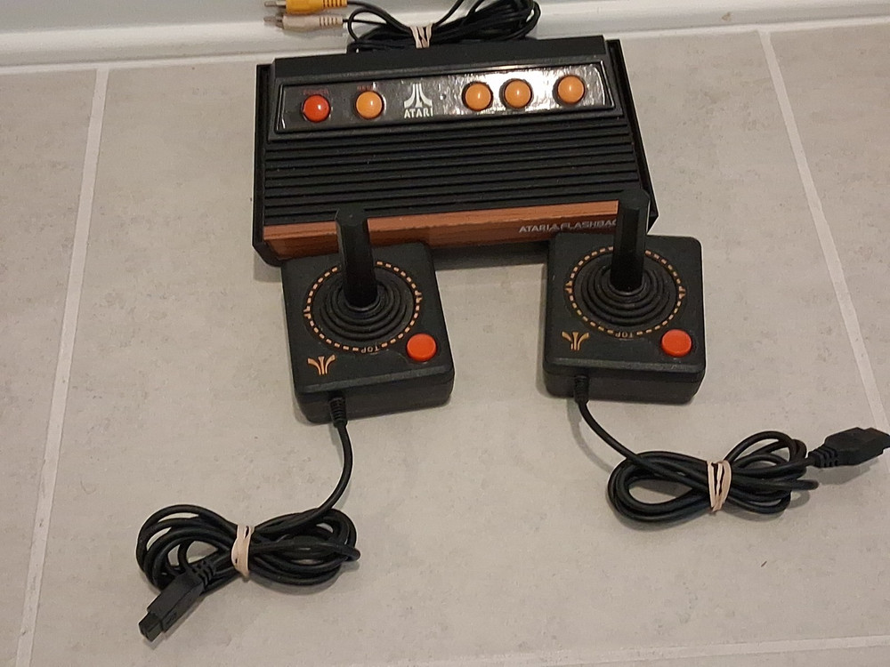 Atari Flashback 2 Classic Game Console System Gamer with 2 Joysticks For parts