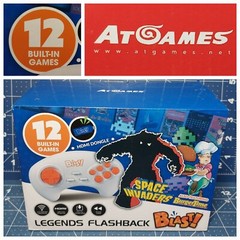 Legends Flashback Blast! HDMI Dongle 12 Built in Games Space Invaders Open BOX