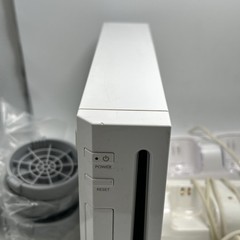 Nintendo Wii Console with Controllers Chargers And Battery Packs