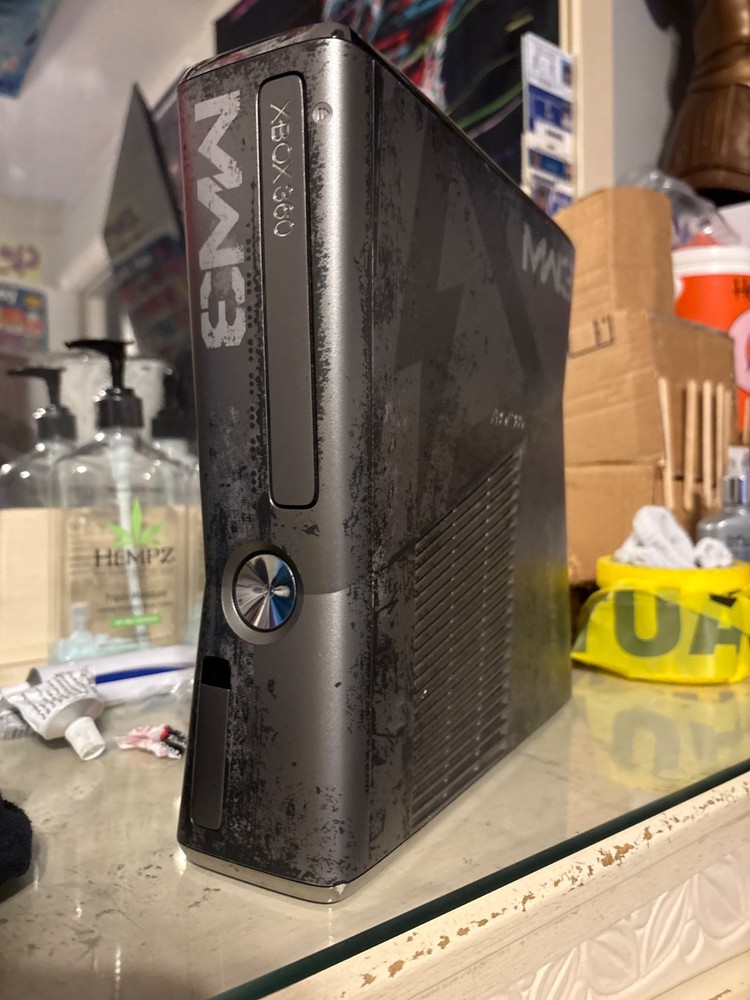 Microsoft Xbox 360 S Slim Console MW3 Modern Warfare 3 Edition