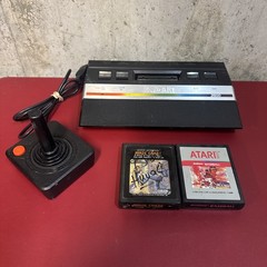 Atari 2600 Jr Console Bundle. 2 Games + Joystick D