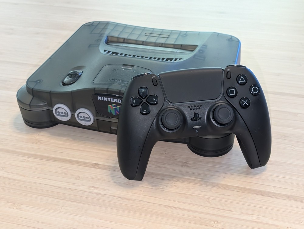 N64 XRay – Full Size HDMI – Bluetooth – USB-C