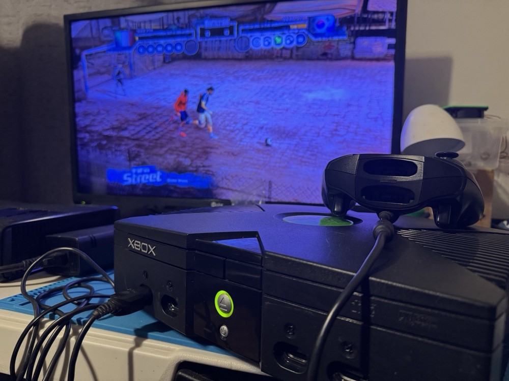 Original Xbox Cleaned And Thermal Paste Applied W/ Monster Composite Cable