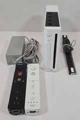 Nintendo Wii Console Bundle RVL-001 System 2 Controllers No A/V Cable Tested