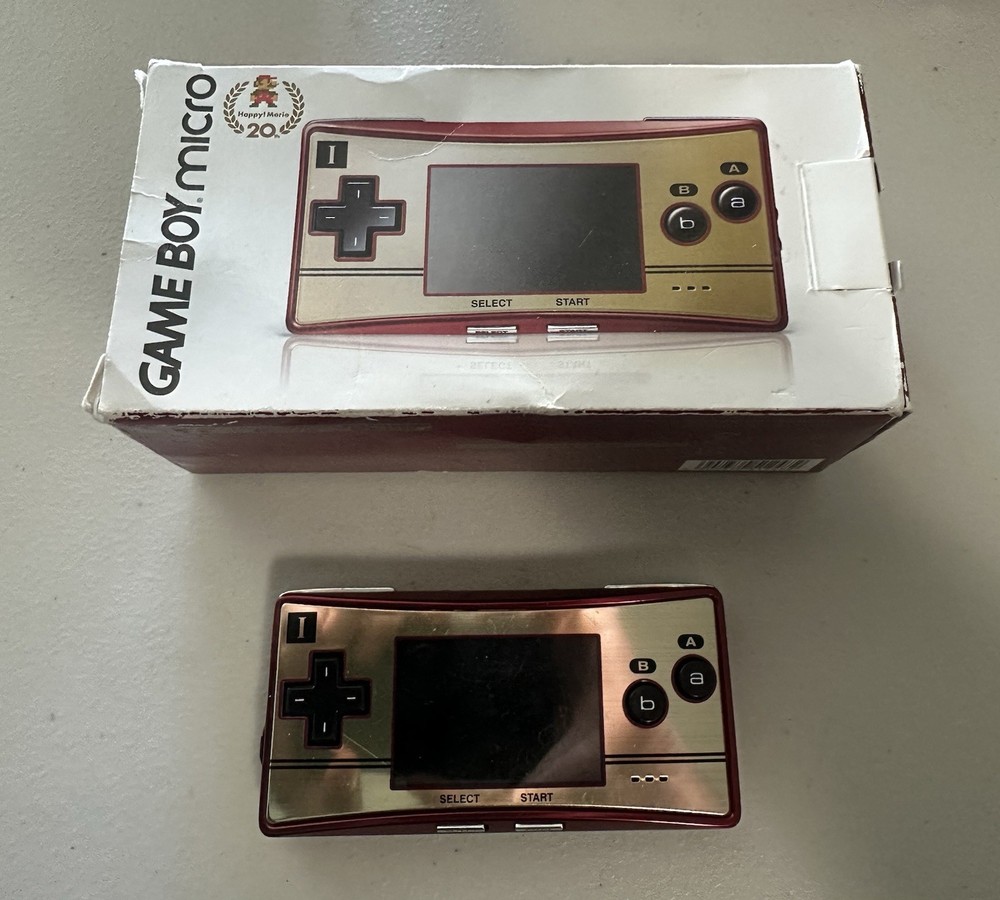 FOR REPAIR, READ – Nintendo Game Boy Micro Famicom Red Gold 20th Mario In Box!