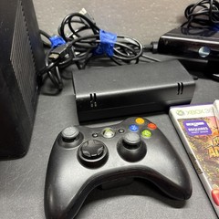 Xbox 360 S Console Bundle – 1 Controller, 360 Kinect, Plus 3 Free Games!
