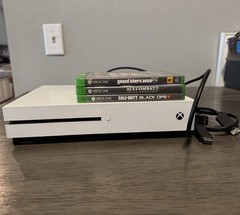 Microsoft Xbox One S 1TB White Console with Disc Drive
