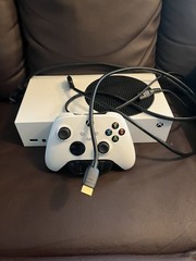 Microsoft Xbox Series S 512GB White Console w/ Controller. Slight stick drift.