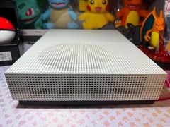 Microsoft Xbox One S 500 GB Console – White Used Tested Authentic Minor Wear
