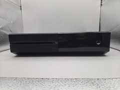 Microsoft Xbox One Console Bundle – Cables, Controllers, Games, Accessories