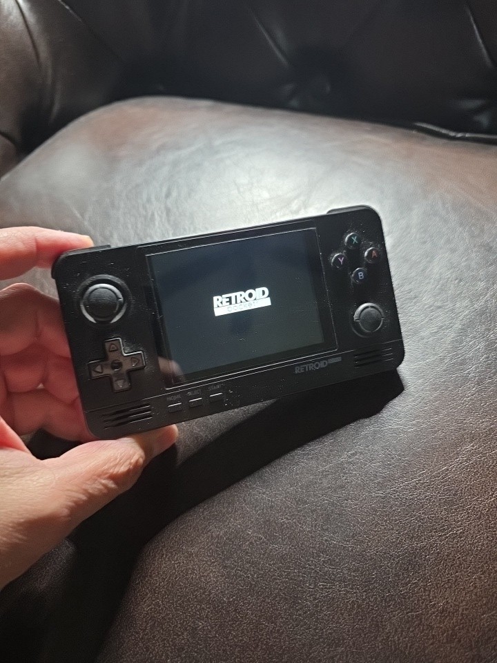 Retroid Pocket 2 Handheld Console