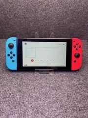 Nintendo Switch Console 32GB 1080p HDMI w/Red/Blue Joy-Con Controllers READ