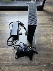 Microsoft Xbox 360 E 1538 Black Console Bundle Wired Controller Power Supply 4GB
