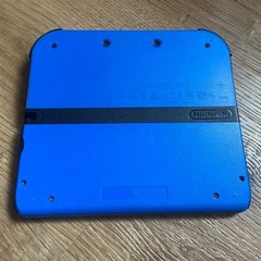 Nintendo 2DS Handheld Game Console FTR-001 Electric Blue Charger Mario 6 Games
