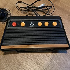Atari Flashback Classic Game Console & Power Cord 2 Wireless Controllers 06/2015