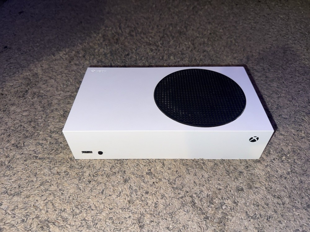 Microsoft Xbox Series S Home Console 512GB 4K UHD Wi-Fi HDMI USB-A White