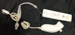 Nintendo Wii White Console Bundle, WiiMote Nunchuck AV and Power Cables (JPN)
