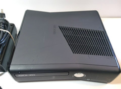 Xbox 360 S Console Bundle with Controller & 10 Games Tested Very Good Condition