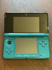 Nintendo 3DS Aqua Blue Handheld Console System CTR-001 Tested Heavy Wear/Scratch