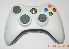 Microsoft Xbox 360 Matte Black Console with Power Adapter Controller 120 GB HD