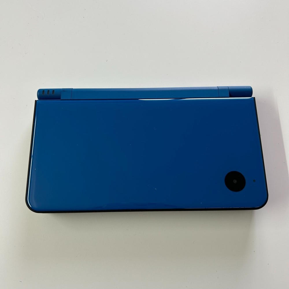 Nintendo DS DSi XL Handheld Console System Midnight Blue W/ Stylus & Charger