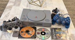 Sony PS1 SCPH-7001 Console 2 Controllers 3 Games Tested Working