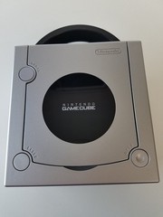 GameCube Console DOL-101 w/ 4 Controllers, Memory Card, cables + Wario World