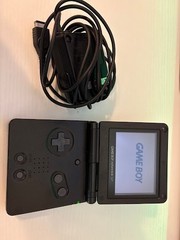 Nintendo Game Boy Advance SP Onyx Black AGS-001 Console Bundle w/ OEM Charger
