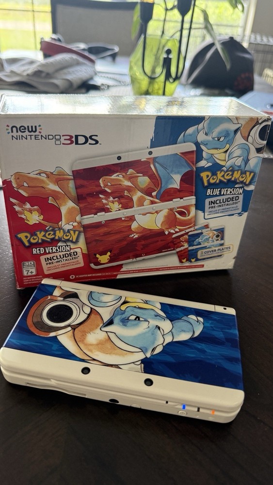 Nintendo 3DS Pokemon 20th Ann. Ed. Red/Blue & Yellow included w/ Box & Manuals