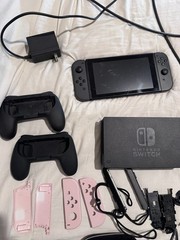 Nintendo Switch Dockable Handheld System w/ Gray Joy-Con, Dock, HDMI Bundle