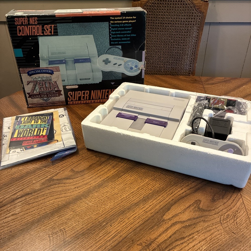 Nintendo Super NES Control Set Super Nintendo with Zelda & Original Box Manuals