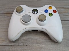 Microsoft Xbox 360 E Console Model 1538 W/ 2 Controllers Cables & 5 Games