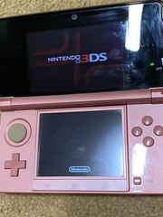 Nintendo 3DS Handheld Video Game Console Pink CTR-001 USA VERSION with Charger