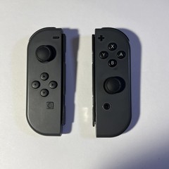 Nintendo Switch HAC-001 Handheld Console Bund – 32GB – Gray Joy-Con Controllers.