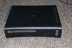 Microsoft Xbox 360 pro 64GB Console – Black