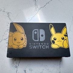 DOCK ONLY Nintendo Switch – Pikachu & Eevee Edition with Pokémon: Let’s Go