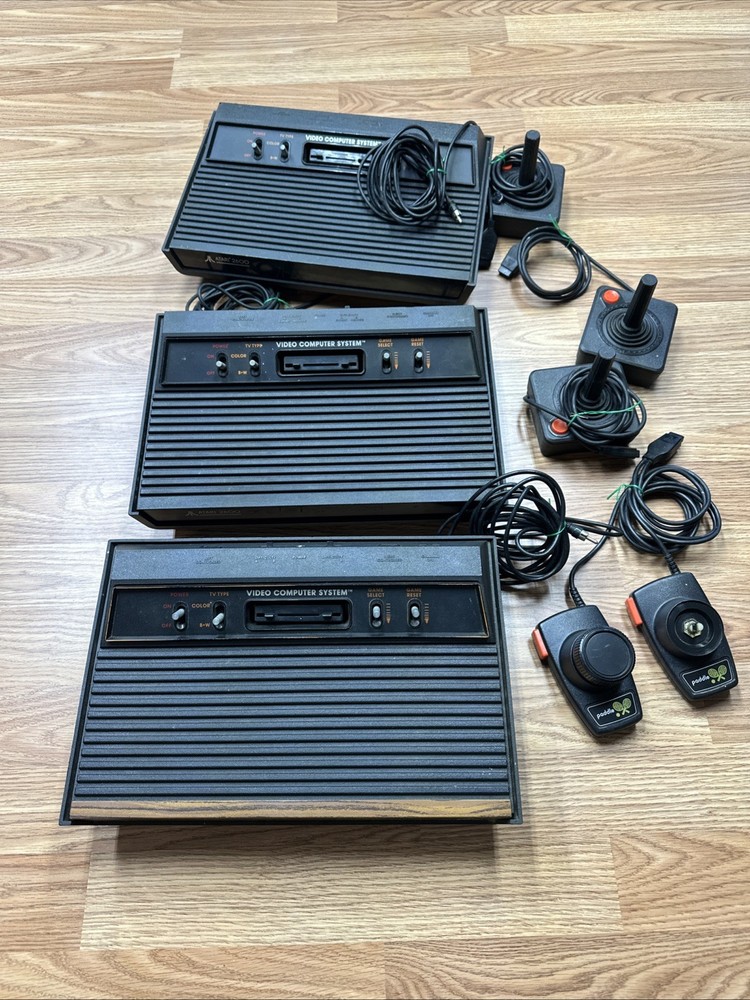 Atari Console/Controller Lot Atari 2600 3 X Consoles Condition Unknown No Power