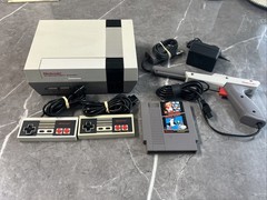 Nintendo NES Action Set Home Console – White/Gray Wth 2 Controllers and Gun