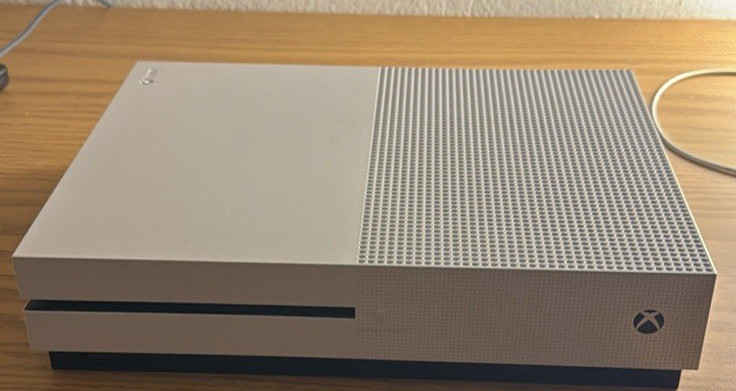 Microsoft Xbox One S White Console HDMI Ethernet Platform 2017 Model 1681